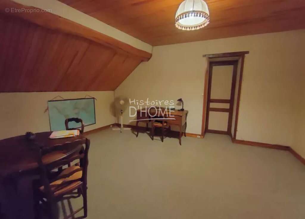 Maison à BERNAY-VILBERT