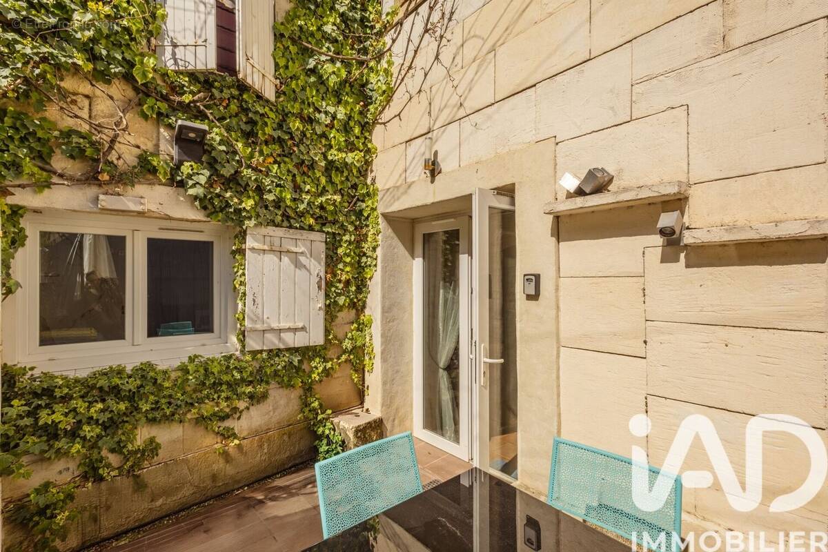 Photo 1 - Maison à FONTVIEILLE