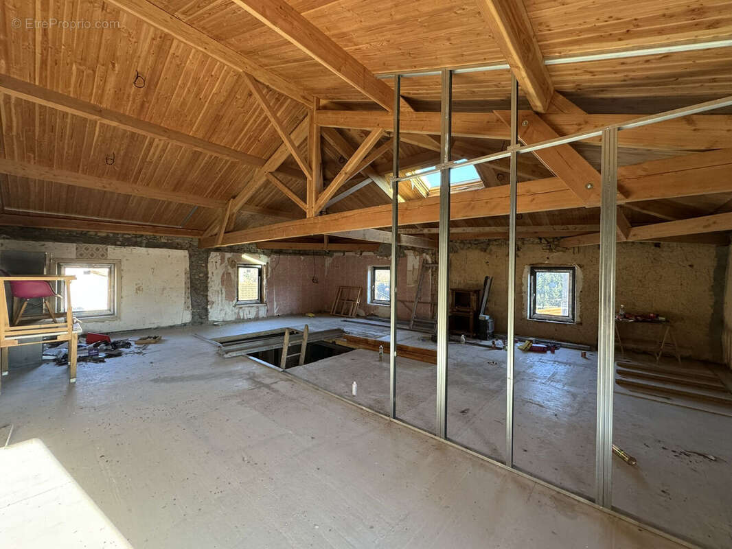 Photo 6 - Maison à MARDORE