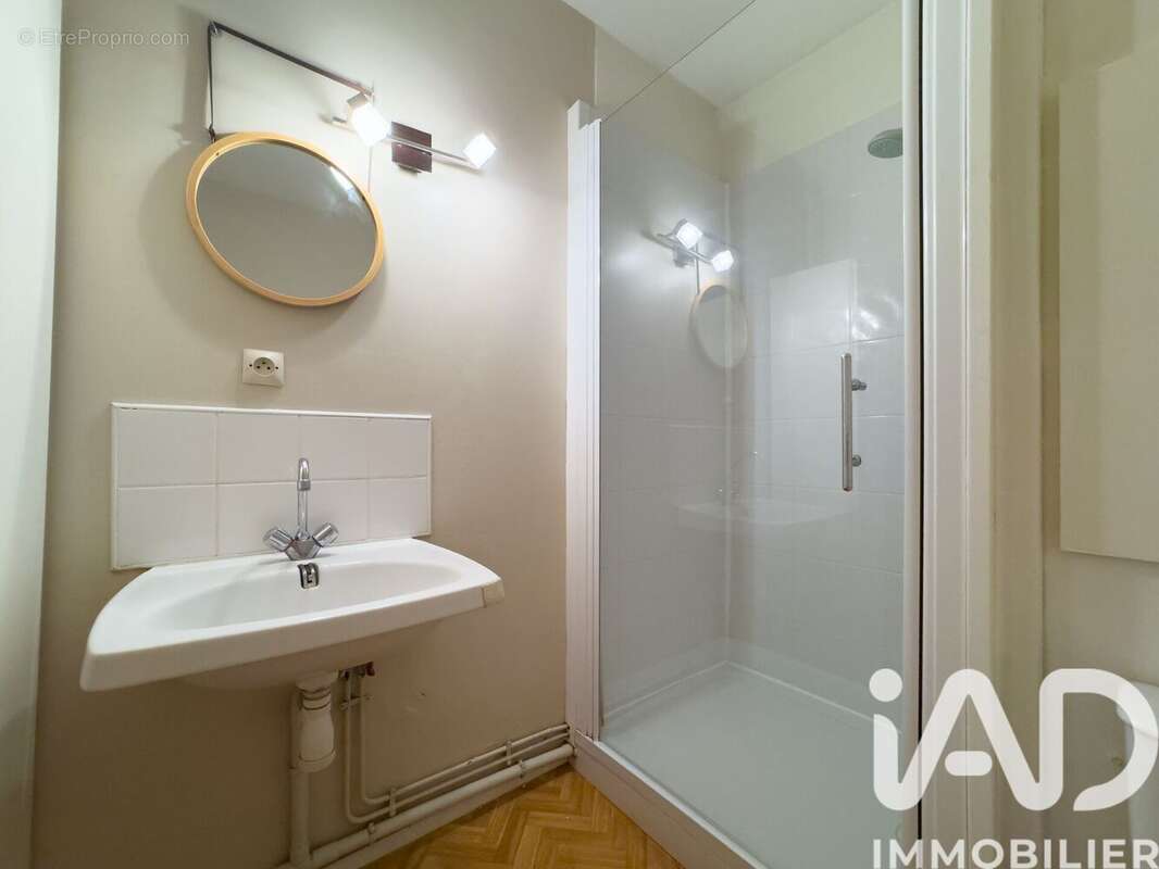 Photo 9 - Appartement à CHARLEVILLE-MEZIERES