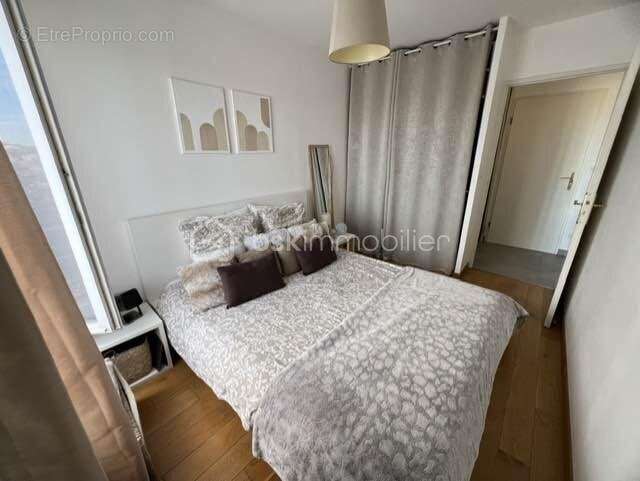 Appartement 3 chambres - balcon - place de stationnement - photo 11
