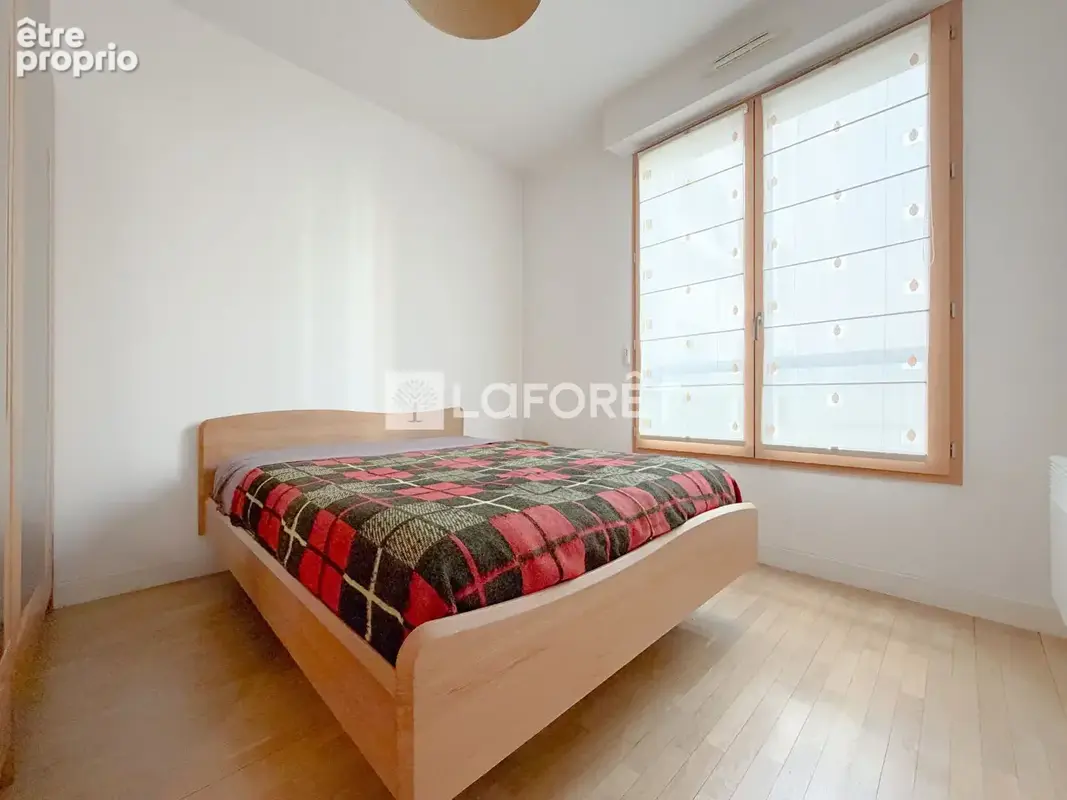 3 pièces de 67 m² avec balcon de 8 m² au calme - photo 4