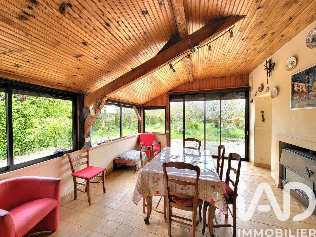 Photo 7 - Maison à NEUILLE-PONT-PIERRE