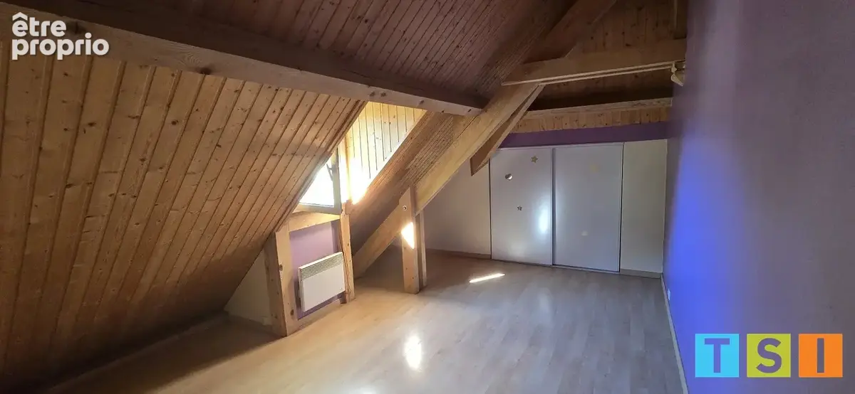 Maison de village 102 m²  4 chambres  Vue montagne - photo 15