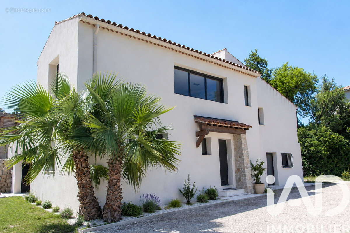 Photo 6 - Maison à LA CADIERE-D'AZUR