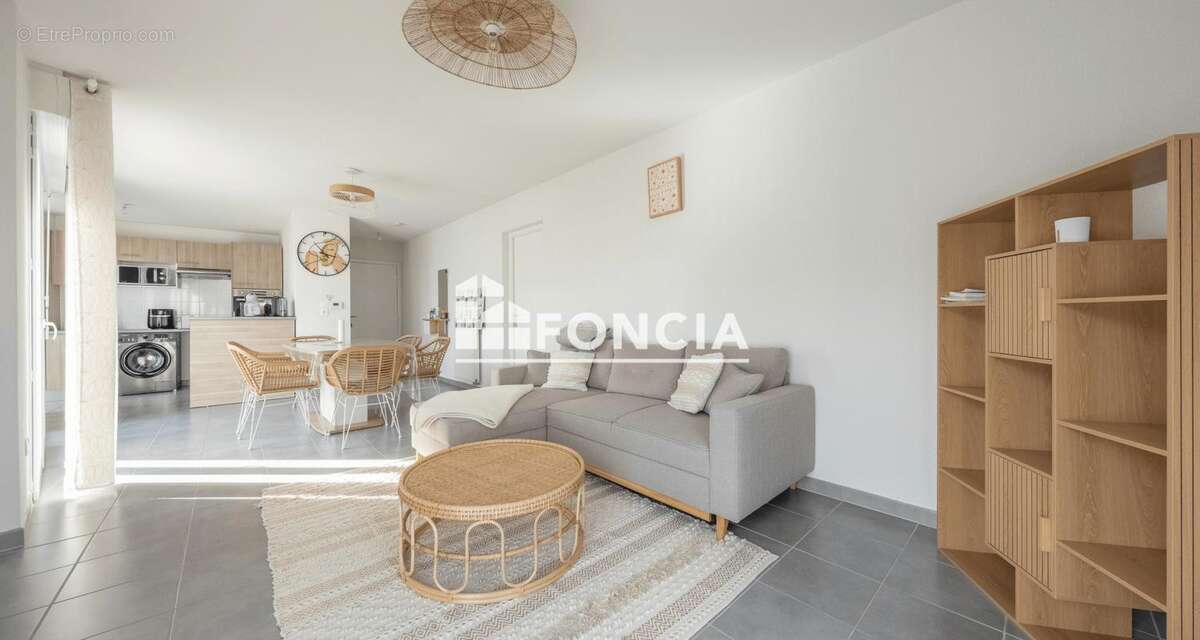 Appartement à ARTIGUES-PRES-BORDEAUX
