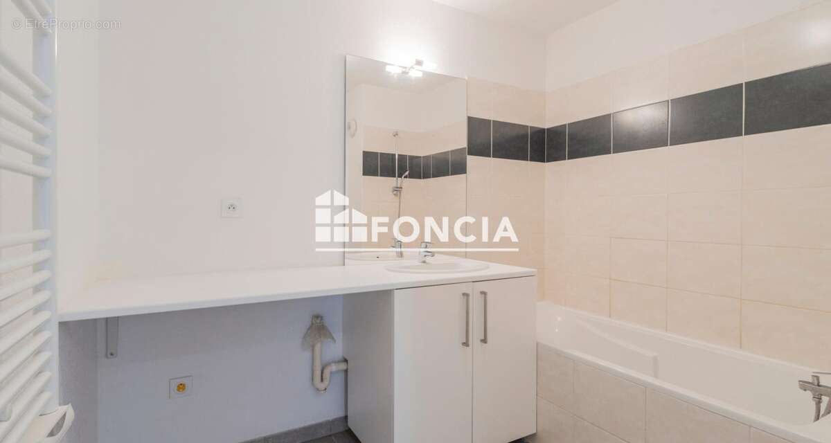 Appartement à MARSEILLE-10E