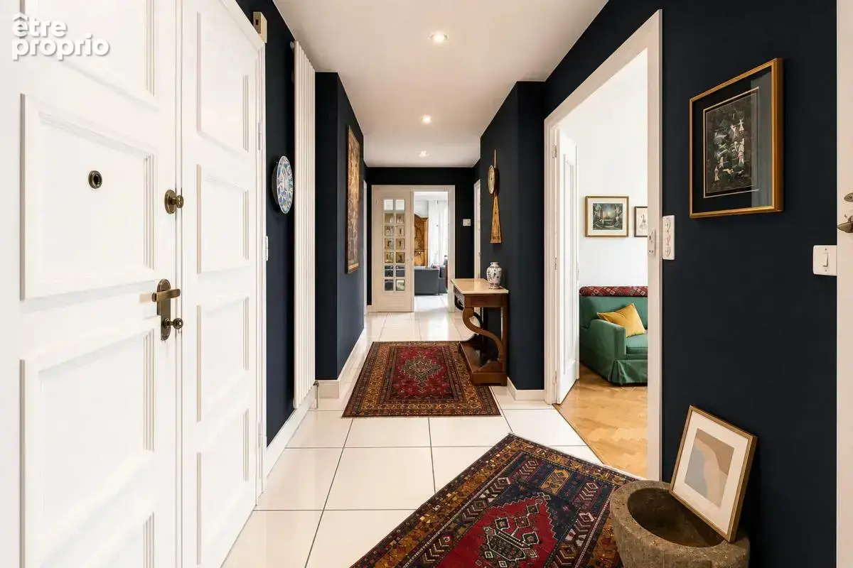 Appartement de 5 pièces de 174 m² à Saint-Étienne - photo 5