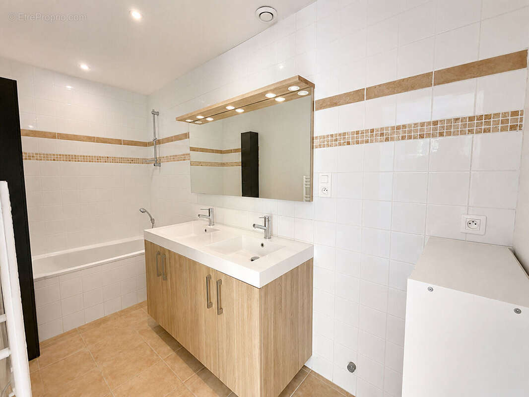 Appartement Toulouse 4 pièces 126m² + Terrasse + Balcon + 2 parking ! POUVOURVILLE - photo 9