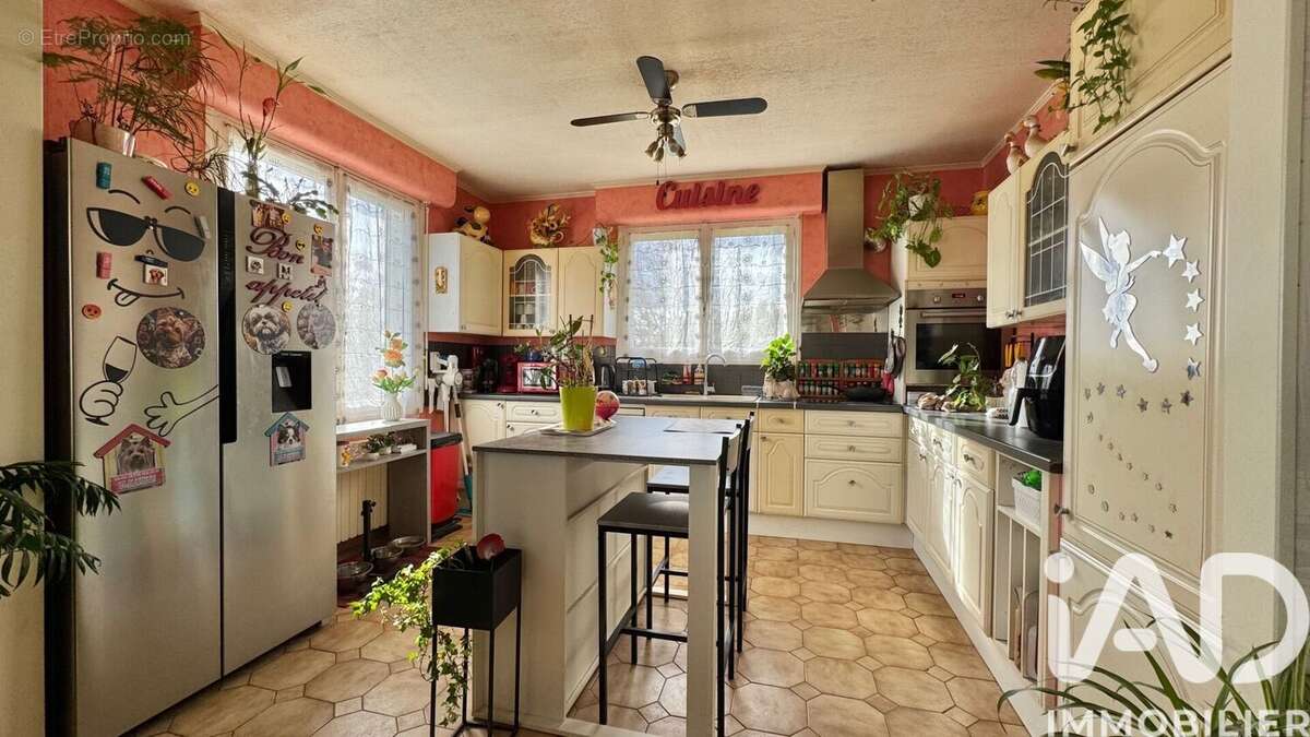 Photo 4 - Maison à ROMILLY-SUR-SEINE