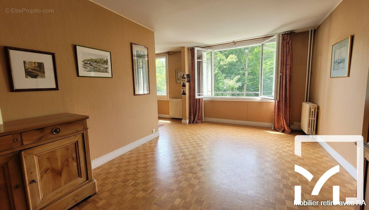 Appartement à BOUGIVAL