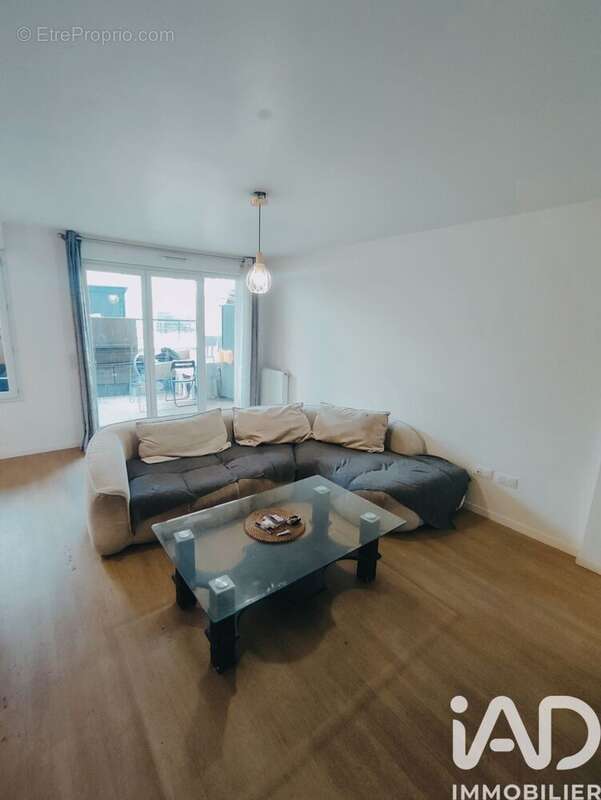Photo 3 - Appartement à PIERREFITTE-SUR-SEINE