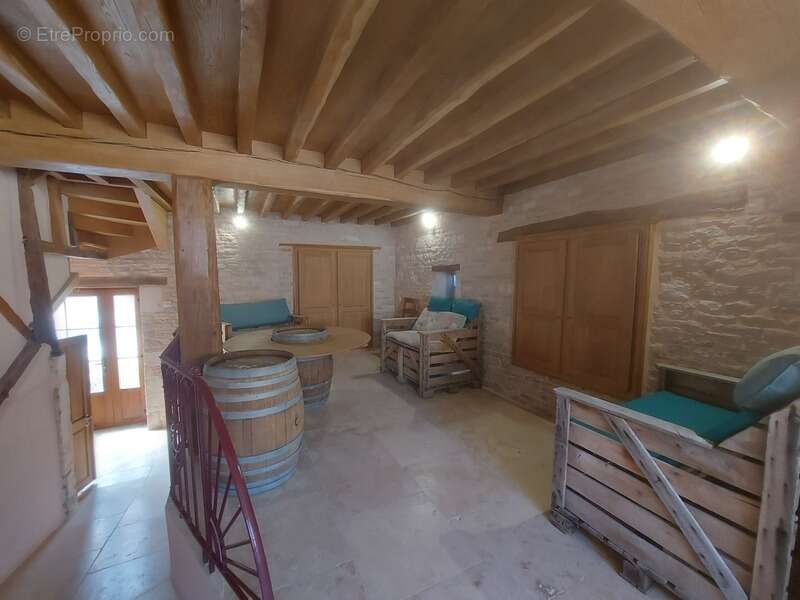 Maison à LES RICEYS