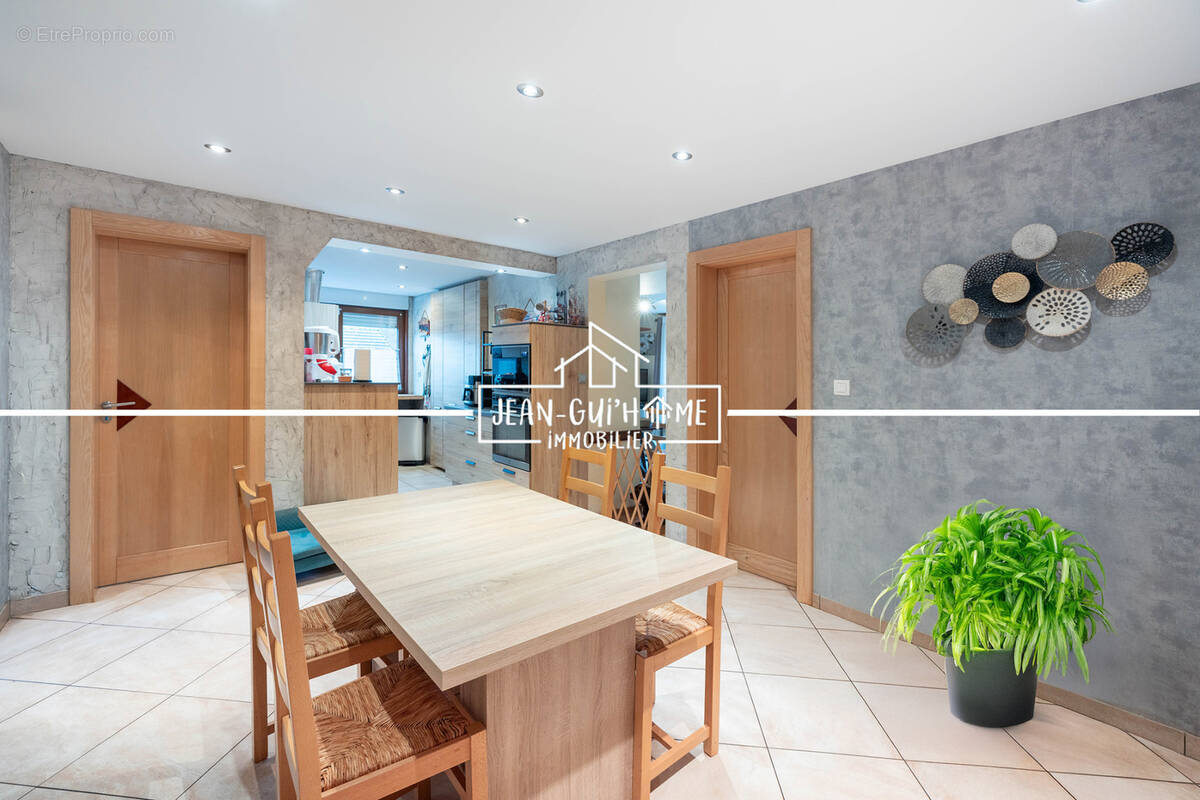 Maison à SAINT-NABORD