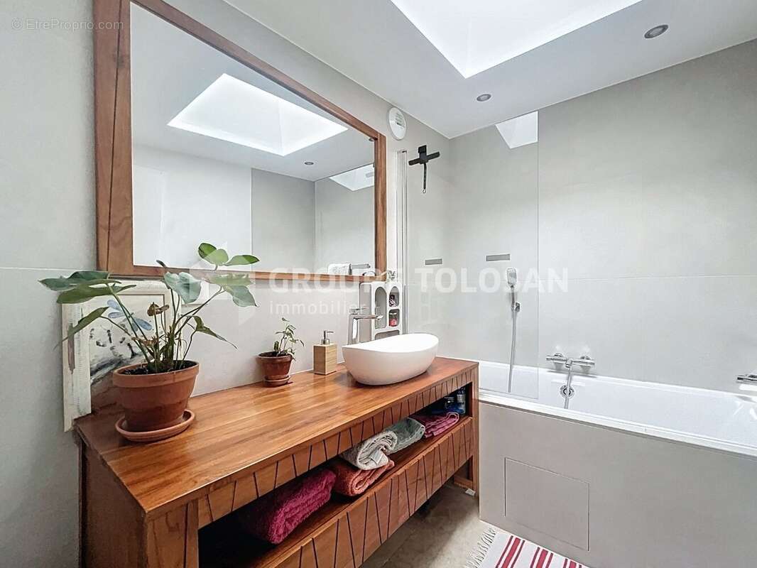 Maison à MONTGISCARD