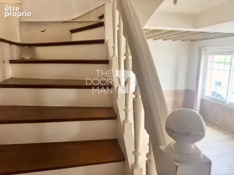 Maison 53000 - photo 6