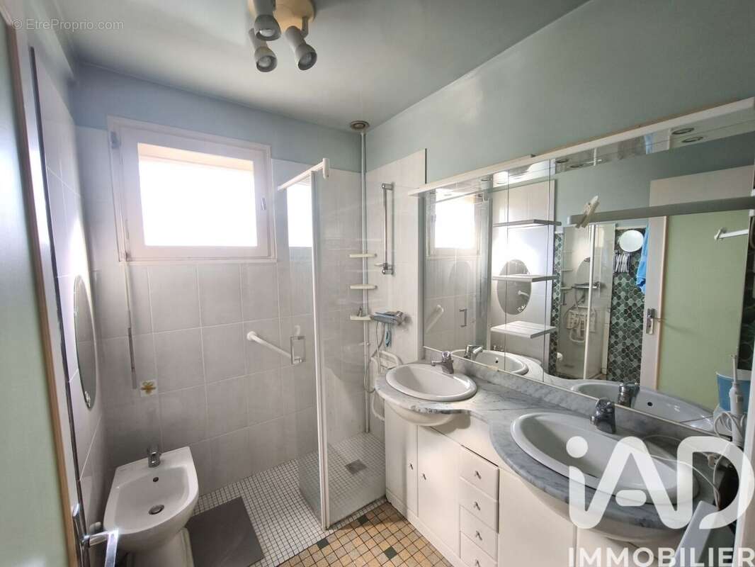 Photo 5 - Maison à LAVAL