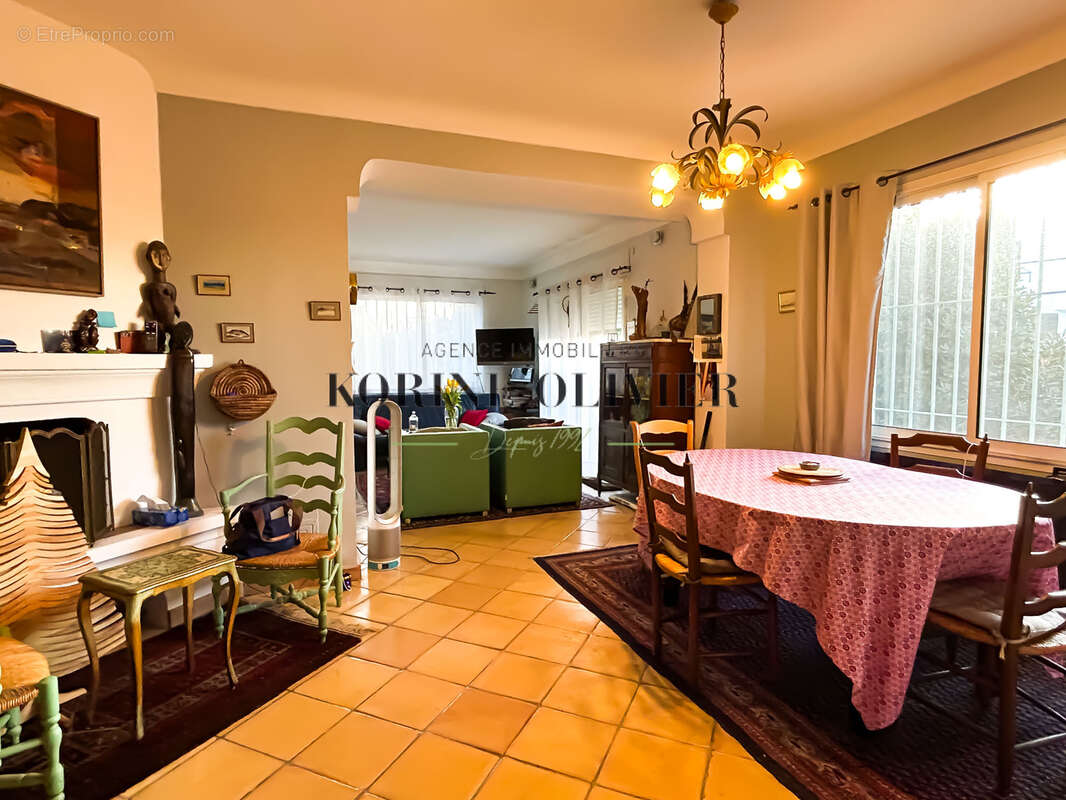 Appartement à AIX-EN-PROVENCE