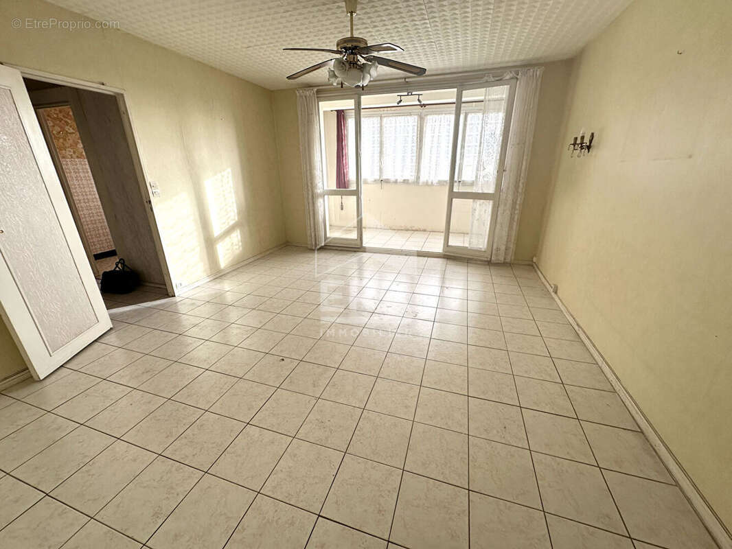 Appartement à MONTEREAU-FAULT-YONNE