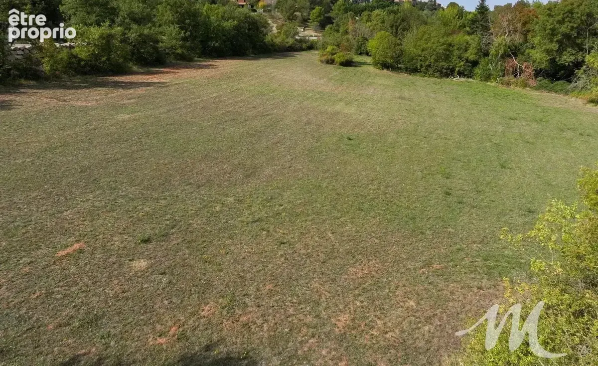Terrain à MONTMEYAN