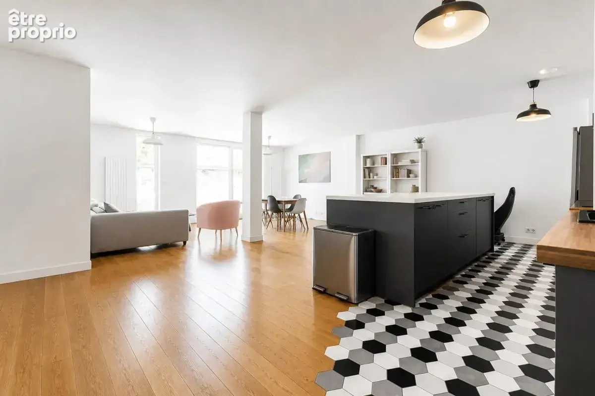 Appartement de 4 pièces de 113 m² à Bezons - photo 4
