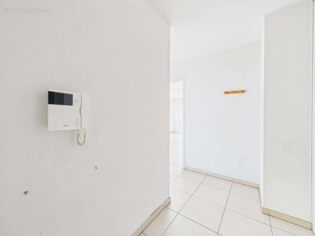 Appartement à SARROLA-CARCOPINO