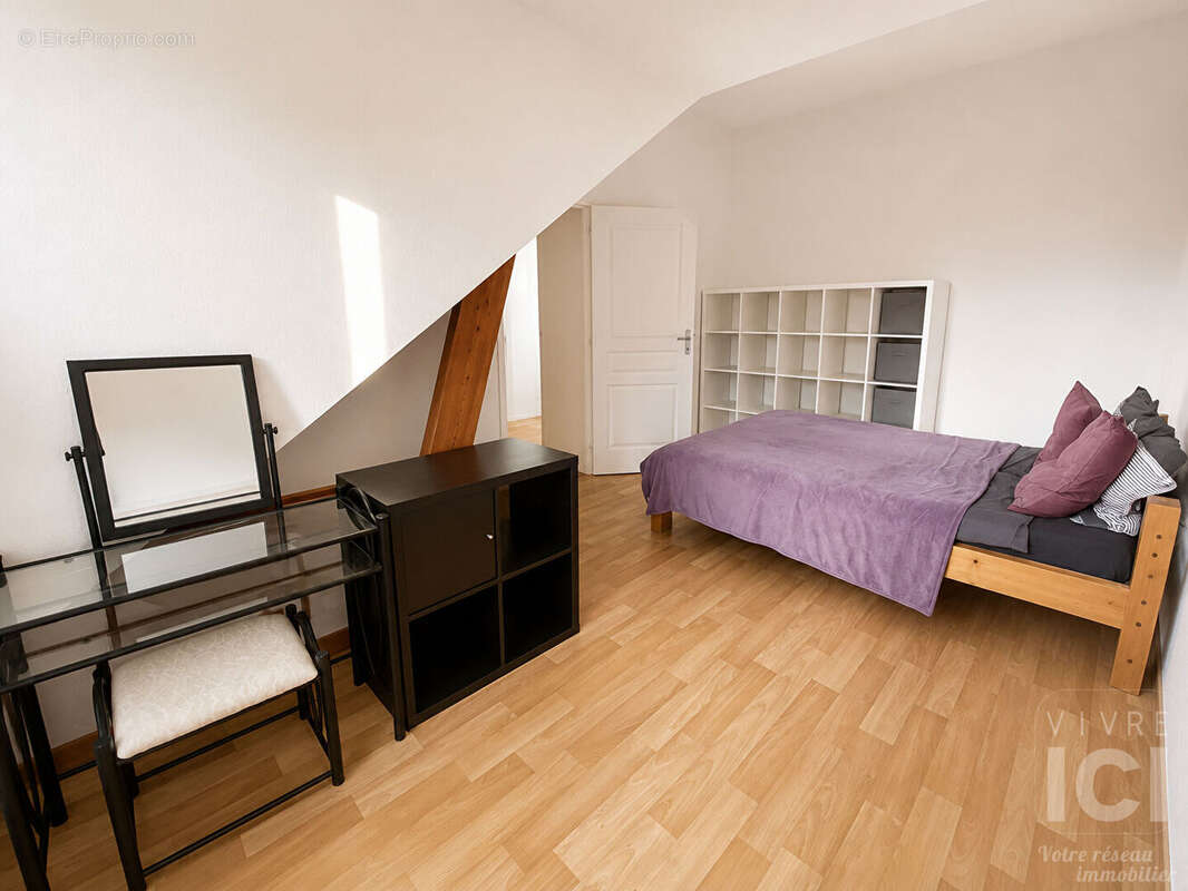 À vendre - Appartement T3 en duplex avec garage - INDRE - photo 6