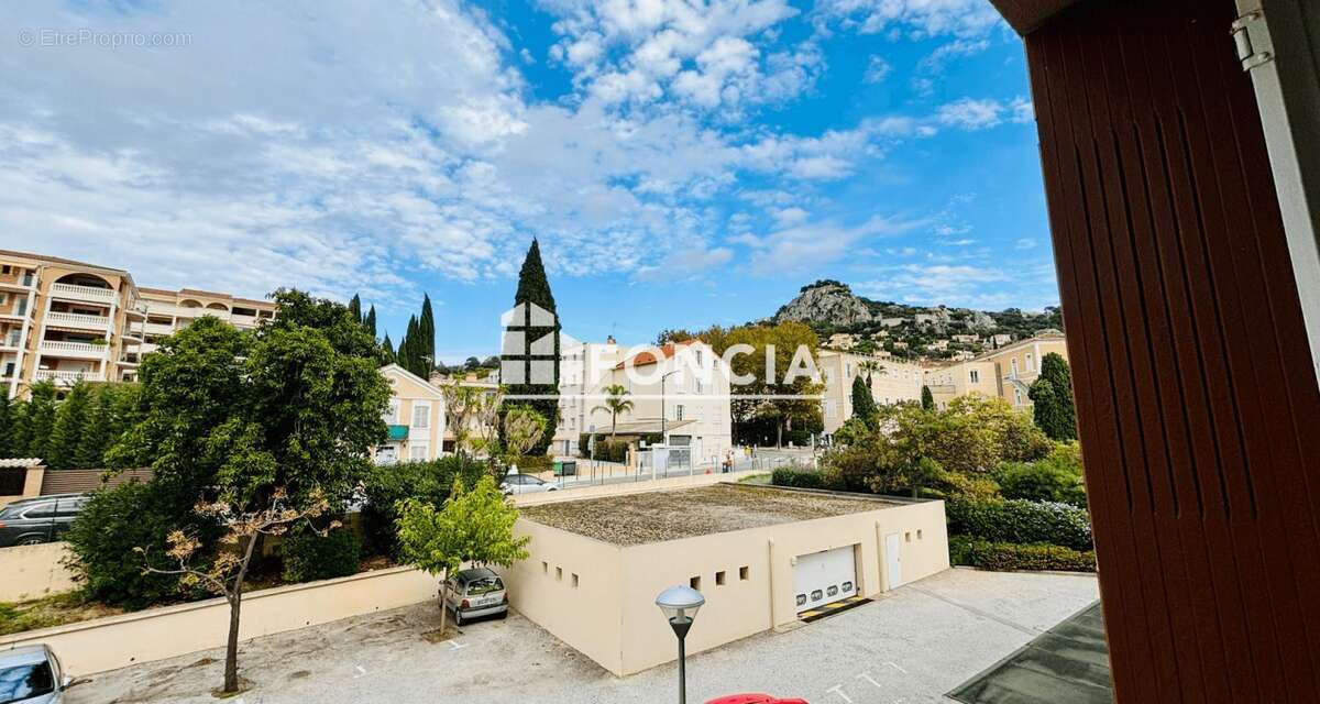 Appartement à HYERES