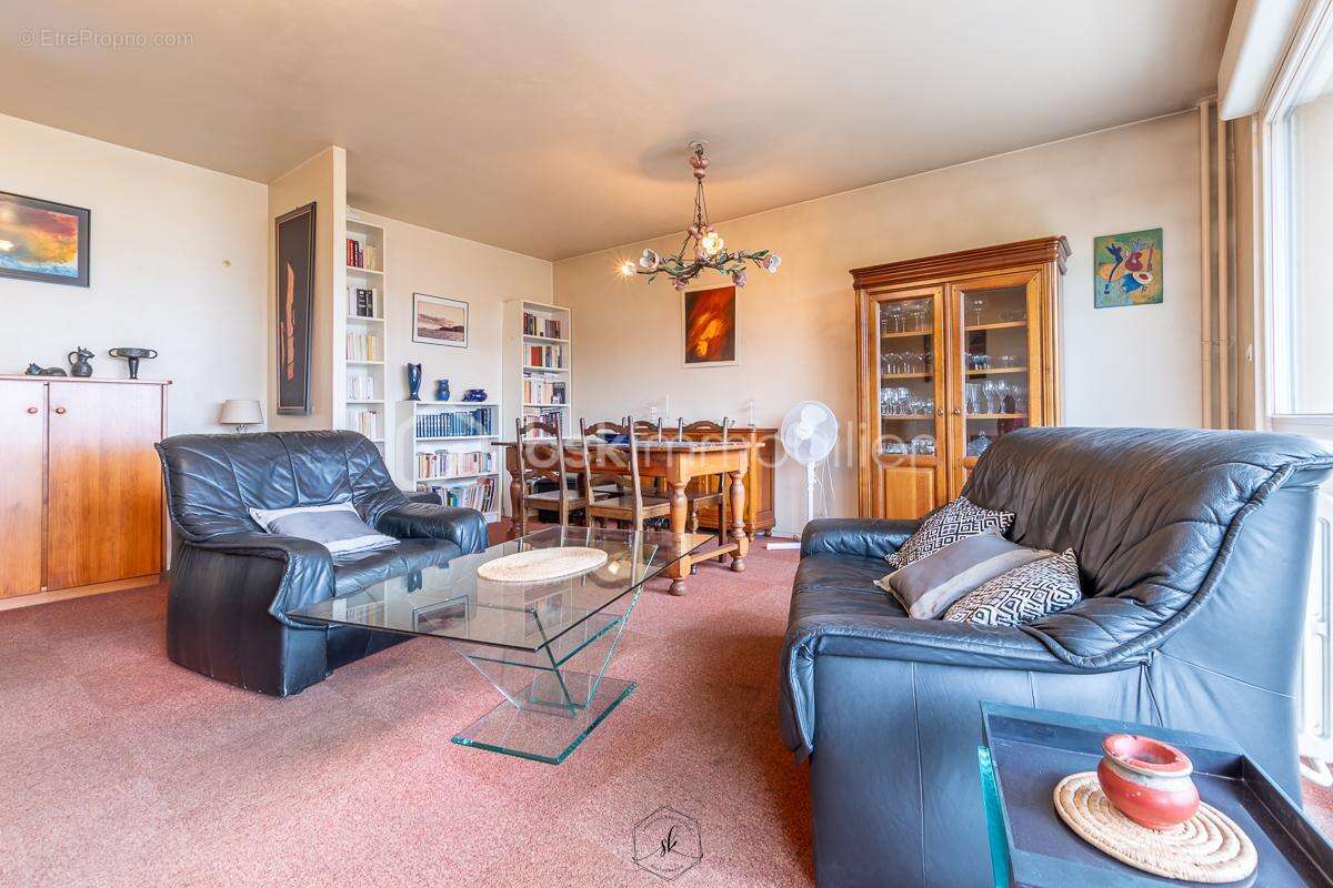 Appartement lumineux 2 chambres avec 2 grands balcons + box – Metz - photo 2