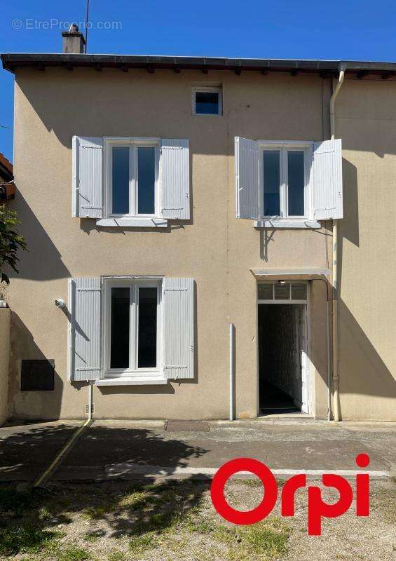 À vendre à Vénissieux, maison de charme des années 1930 - photo 14