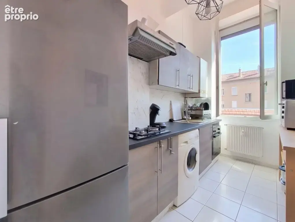 T1 bis - 33m2 - Lyon 6e arrondissement - photo 4
