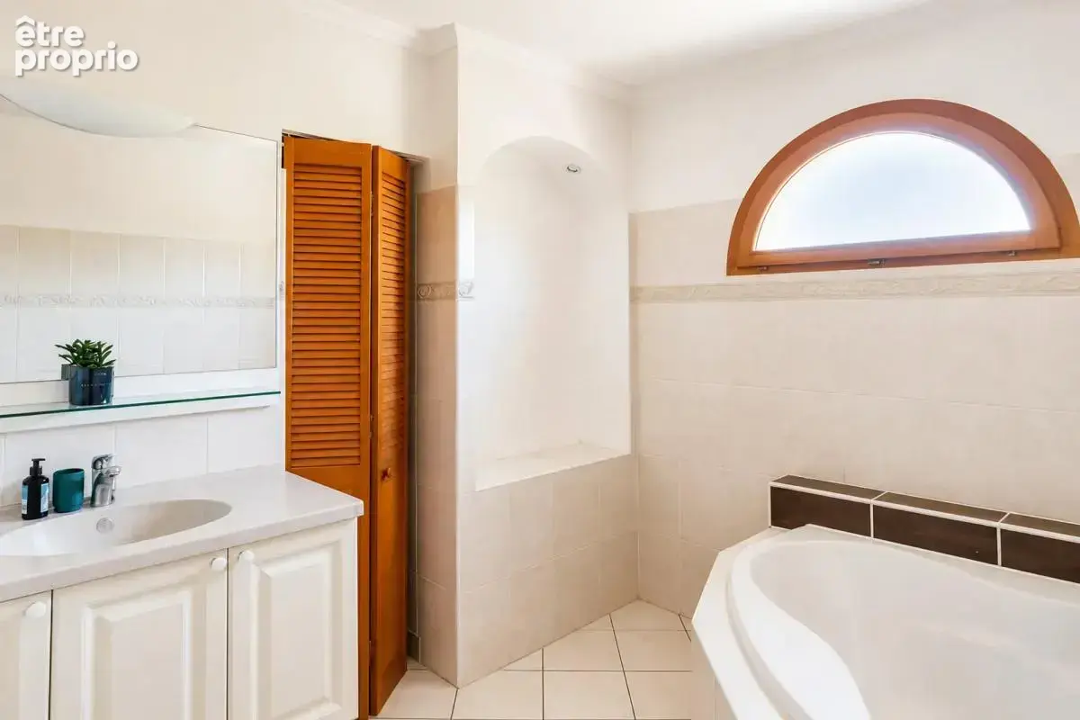 Maison familiale à Ternay, calme et écologique - photo 12