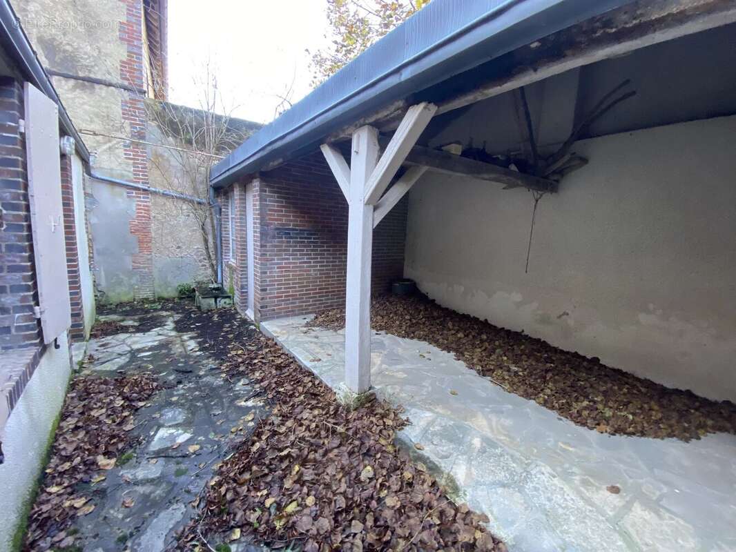 Maison à DAMMARIE-SUR-LOING