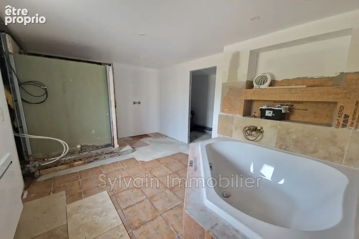 Maison 130 m² à Gournay-En-Bray  - photo 7