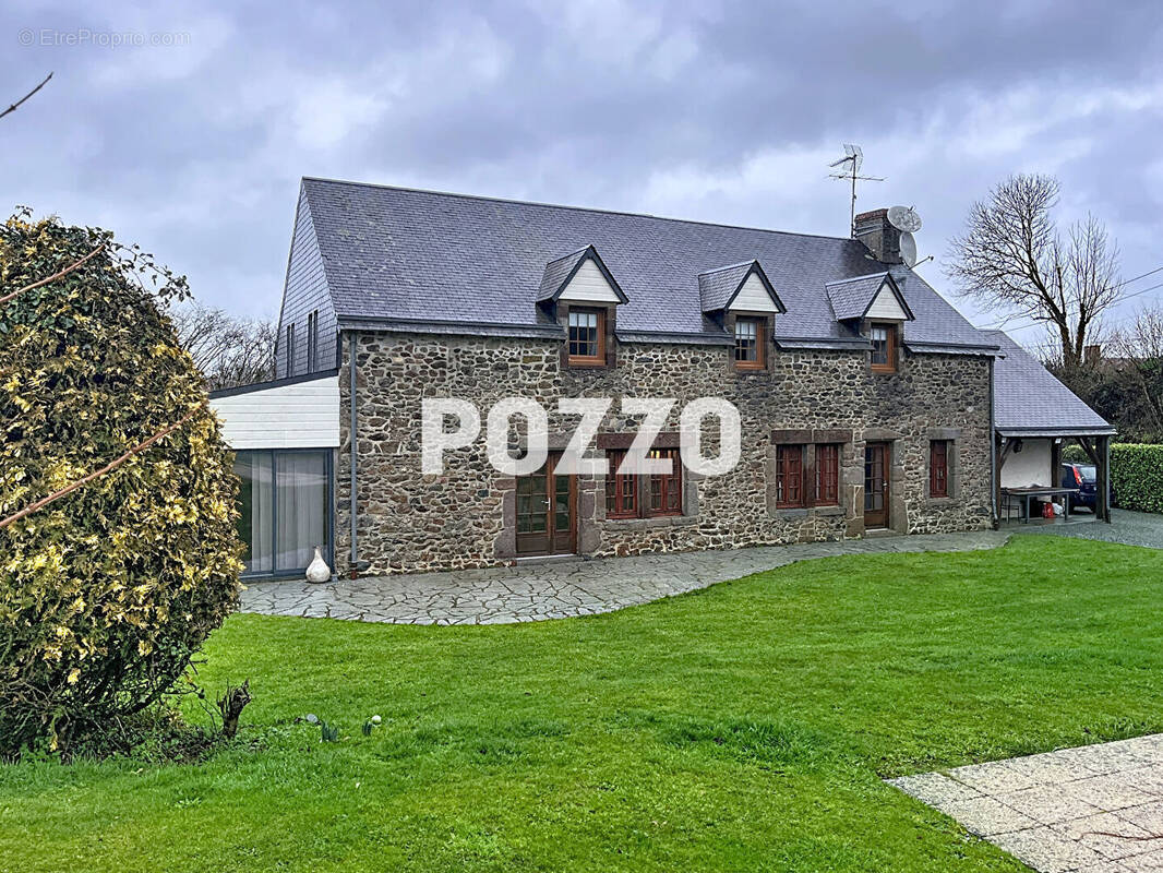 Maison à GOUVILLE-SUR-MER