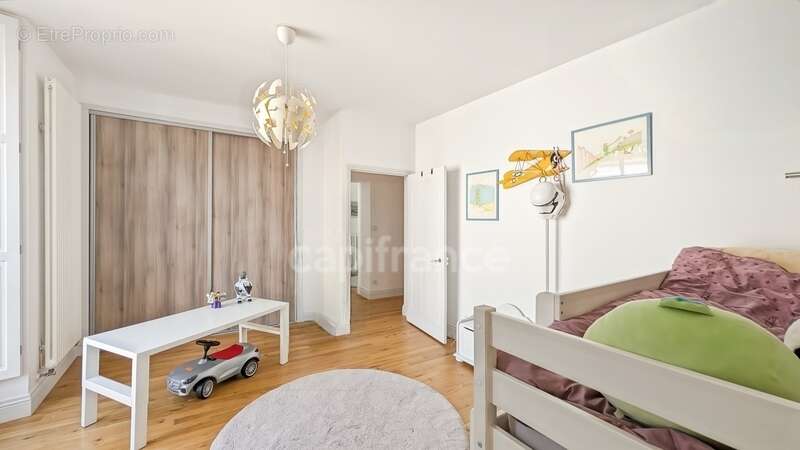 Chalon-sur-Saône (71) Appartement climatisé de Standing en Hyper-Centre – 158 m² d'Élégance et d'Histoire ! - photo 10