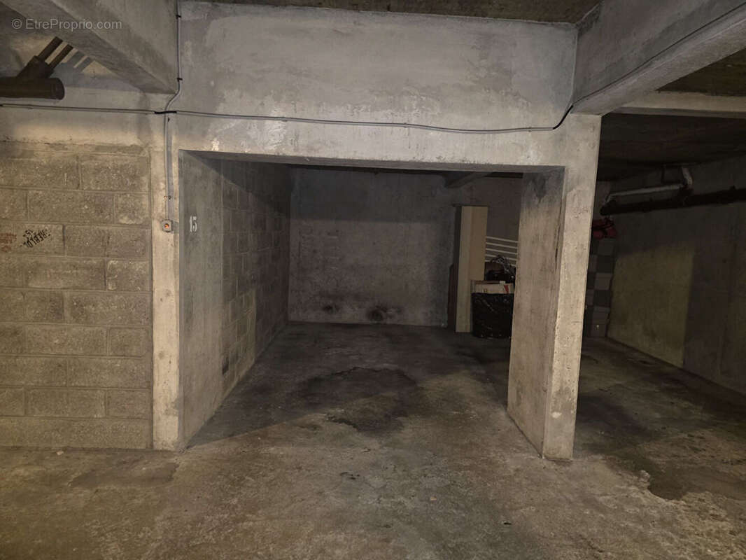 Appartement à PARIS-19E