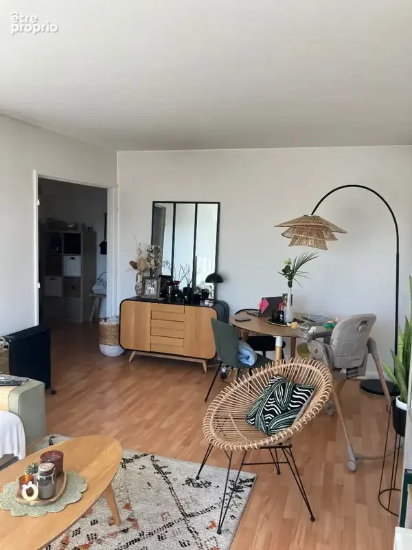 COURBEVOIE - Rue Armand Sylvestre - dernier étage 3 pièces  64m² + balcon 6m² vendu occupé - photo 2