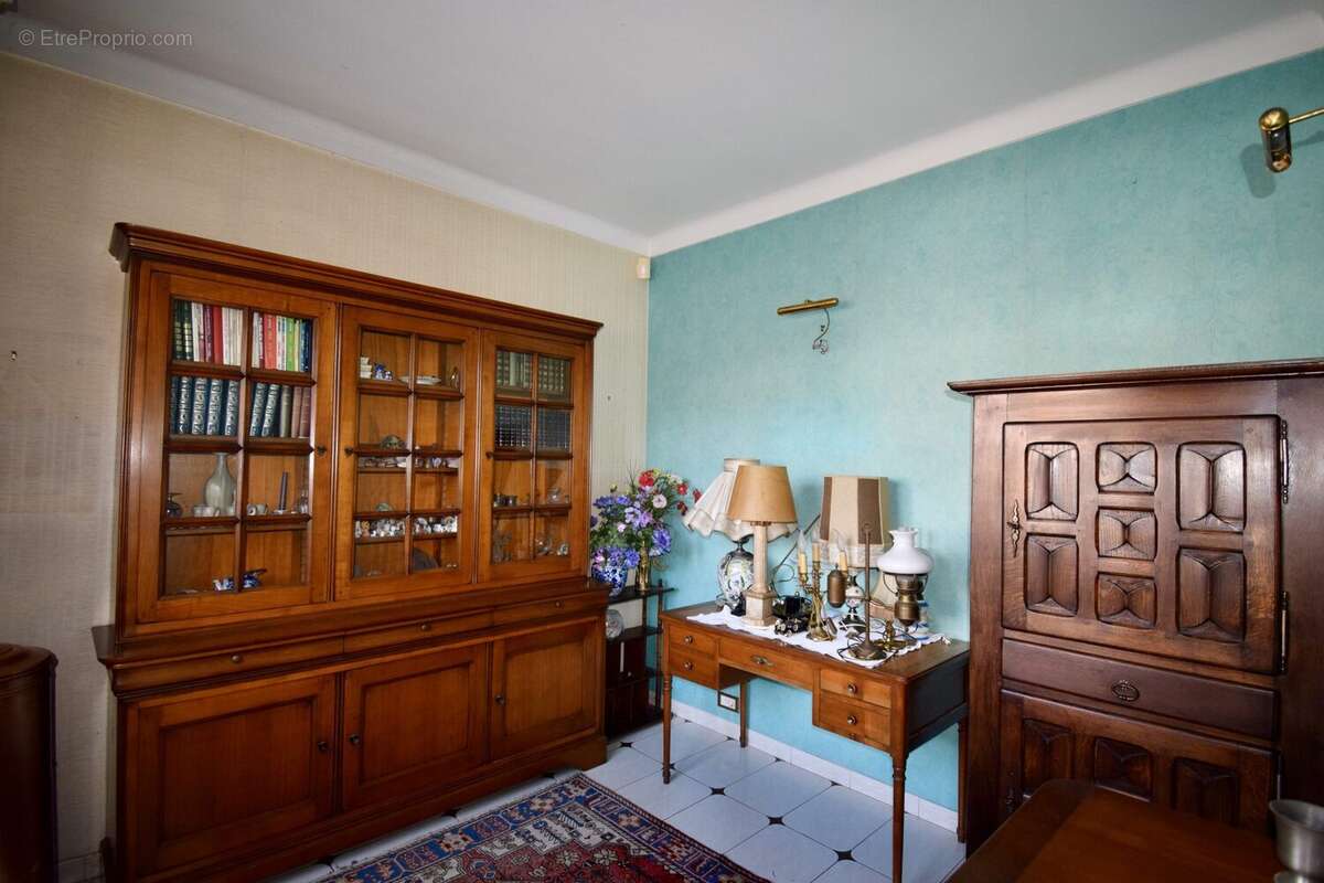 Maison à LE BLANC-MESNIL