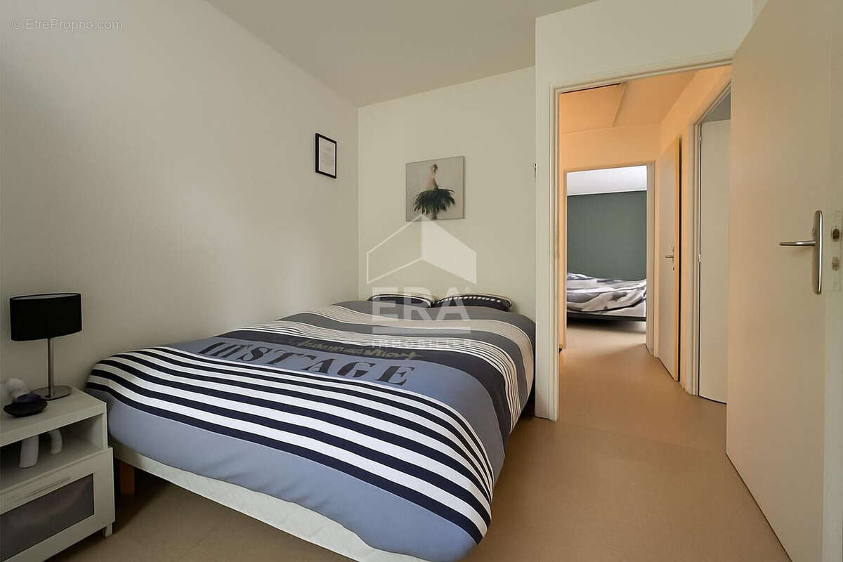 Maison à SAINT-PIERRE-LES-NEMOURS