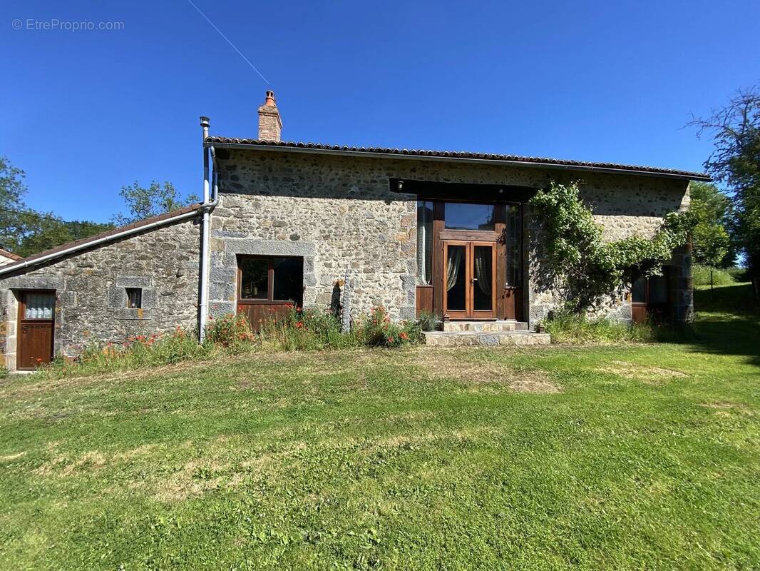 Maison à ORADOUR-SAINT-GENEST