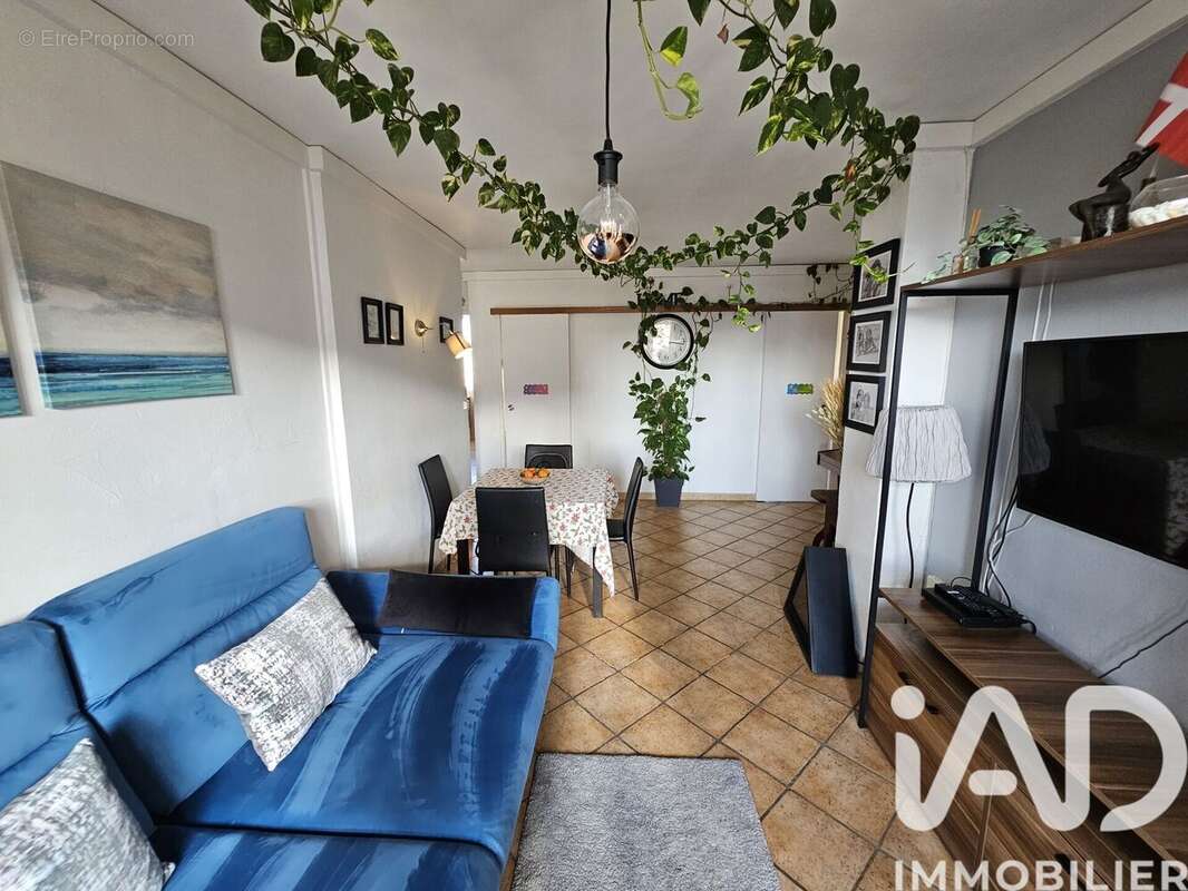 Photo 2 - Appartement à MARSEILLE-9E