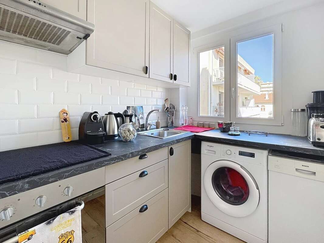 Appartement à LE CANNET