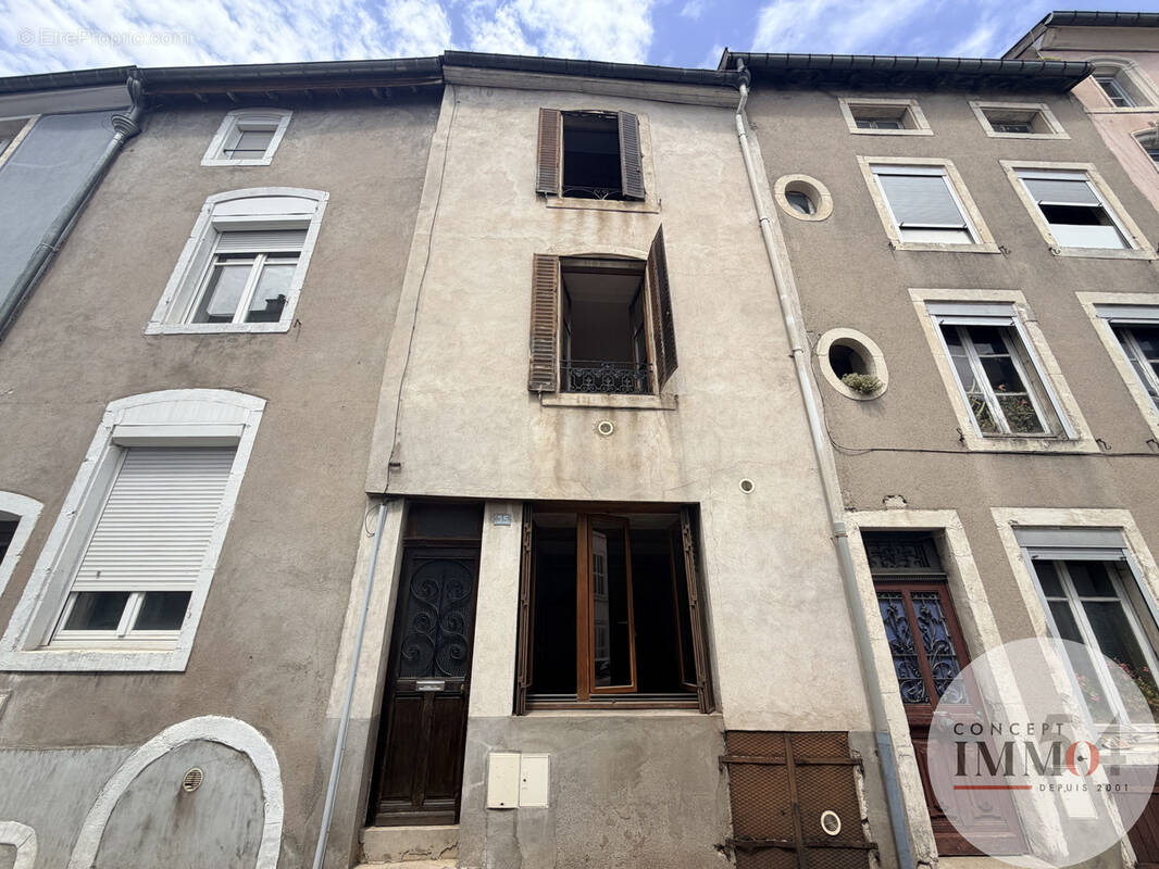 Maison à TOUL