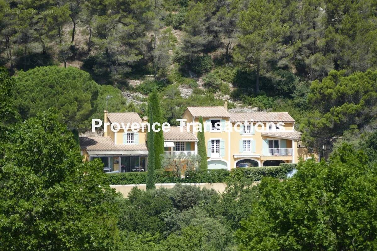 Maison à BEAUMES-DE-VENISE