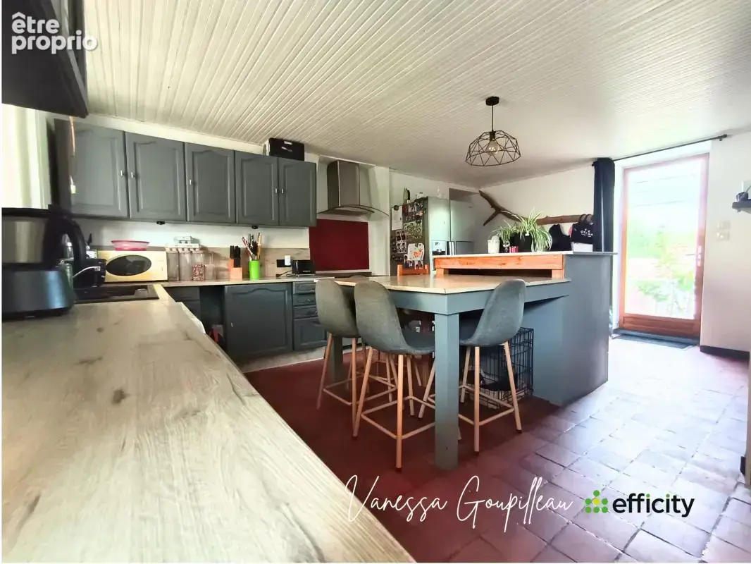 Maison 6 pièces 140 m² à vendre à Venansault (85190) - photo 3