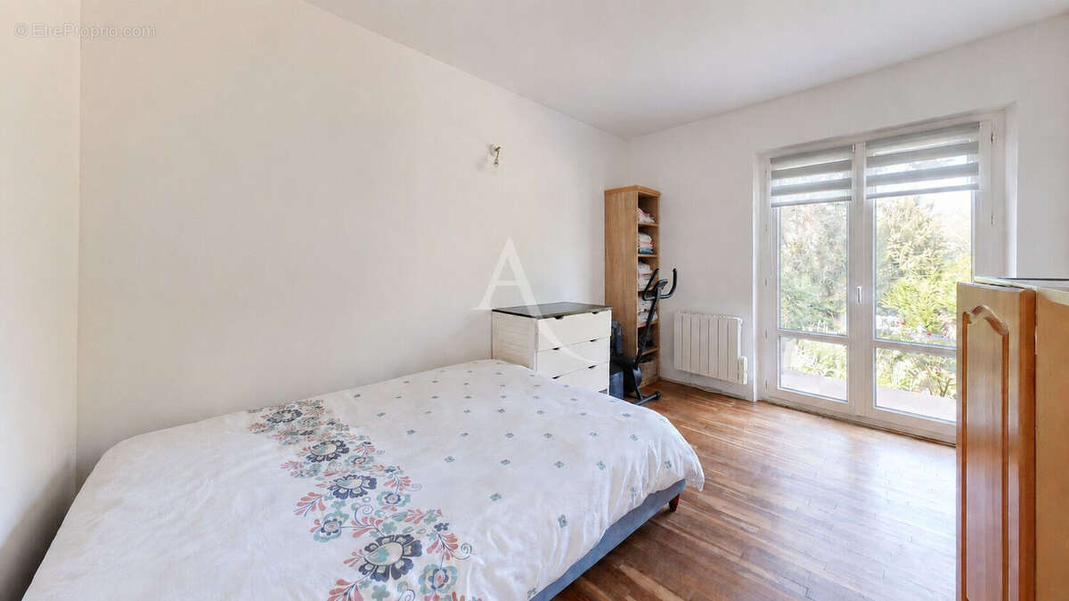 Plain-pied clé en main avec beau terrain , Idéal premier achat ! - photo 5