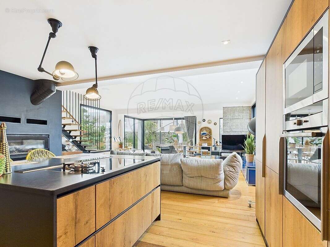 Maison à VAUX-SUR-MER