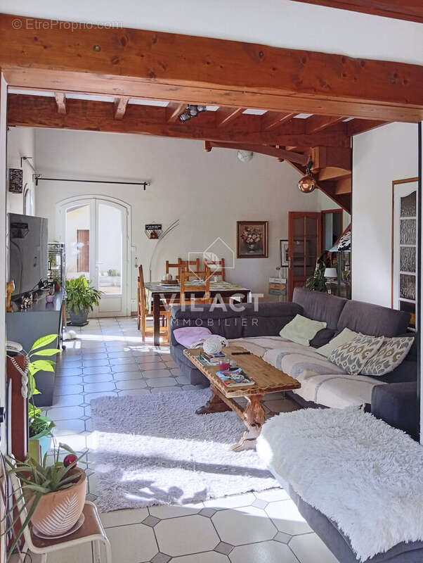 Maison à LE PIAN-MEDOC
