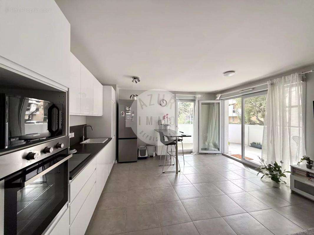 Appartement à MARSEILLE-10E